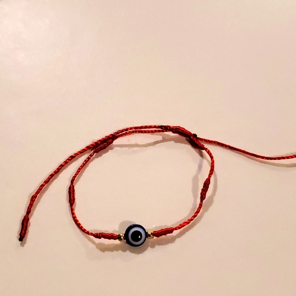 Evil eye bracelet with red string